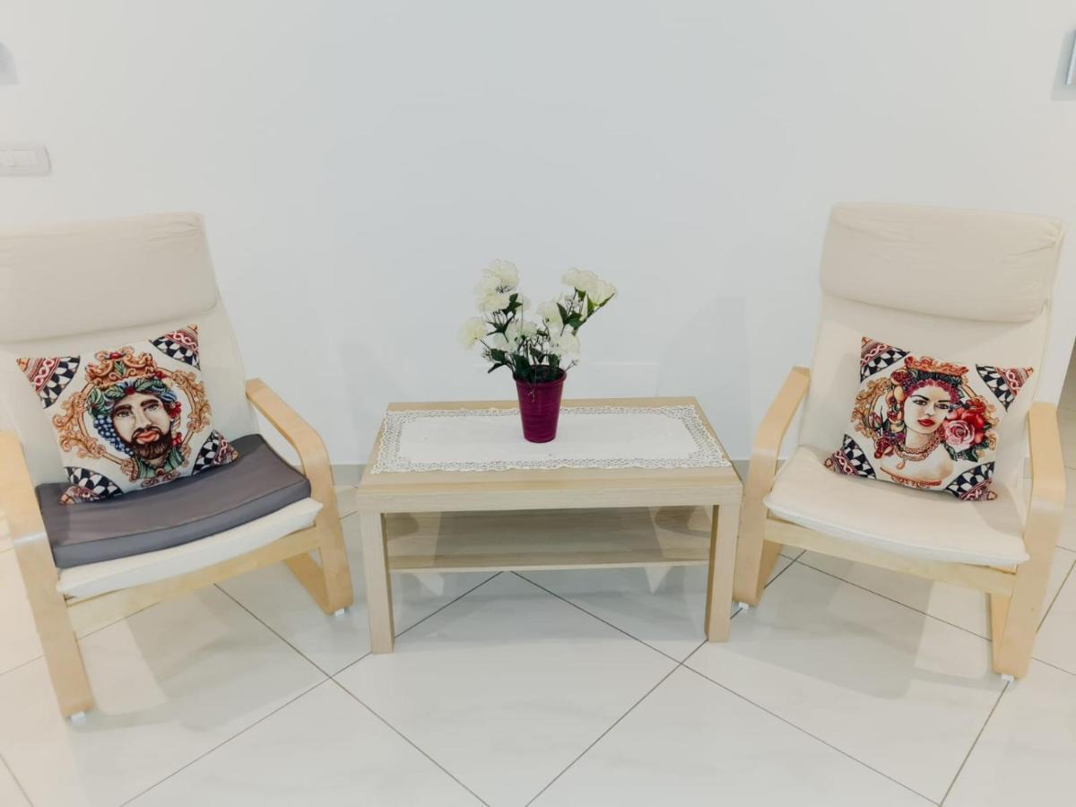 Alina Guest House ปาแลร์โม ภายนอก รูปภาพ
