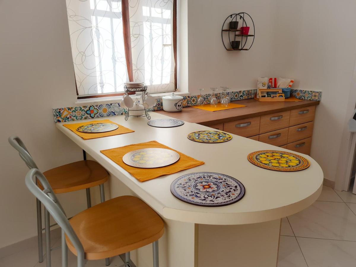 Alina Guest House ปาแลร์โม ภายนอก รูปภาพ