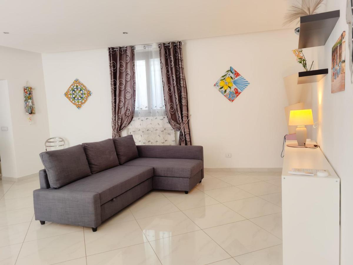 Alina Guest House ปาแลร์โม ภายนอก รูปภาพ